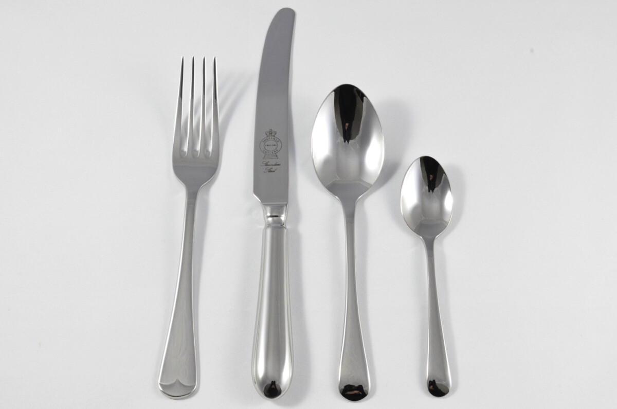 New Old English Pattern 4 Piece place Setting Made in Sheffield England Stainless Steel Cutlery