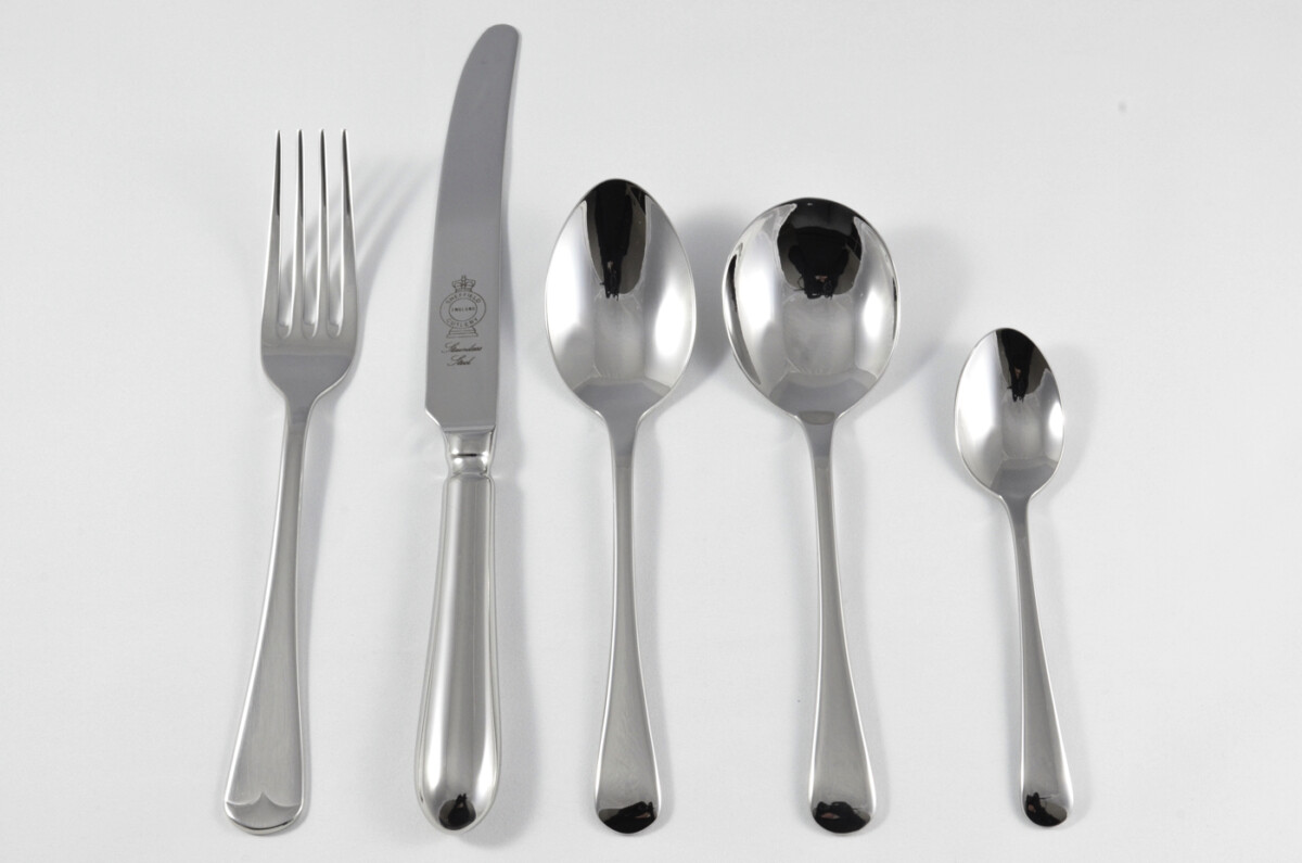 New Old English Pattern 5 Piece place Setting Made in Sheffield England Stainless Steel Cutlery