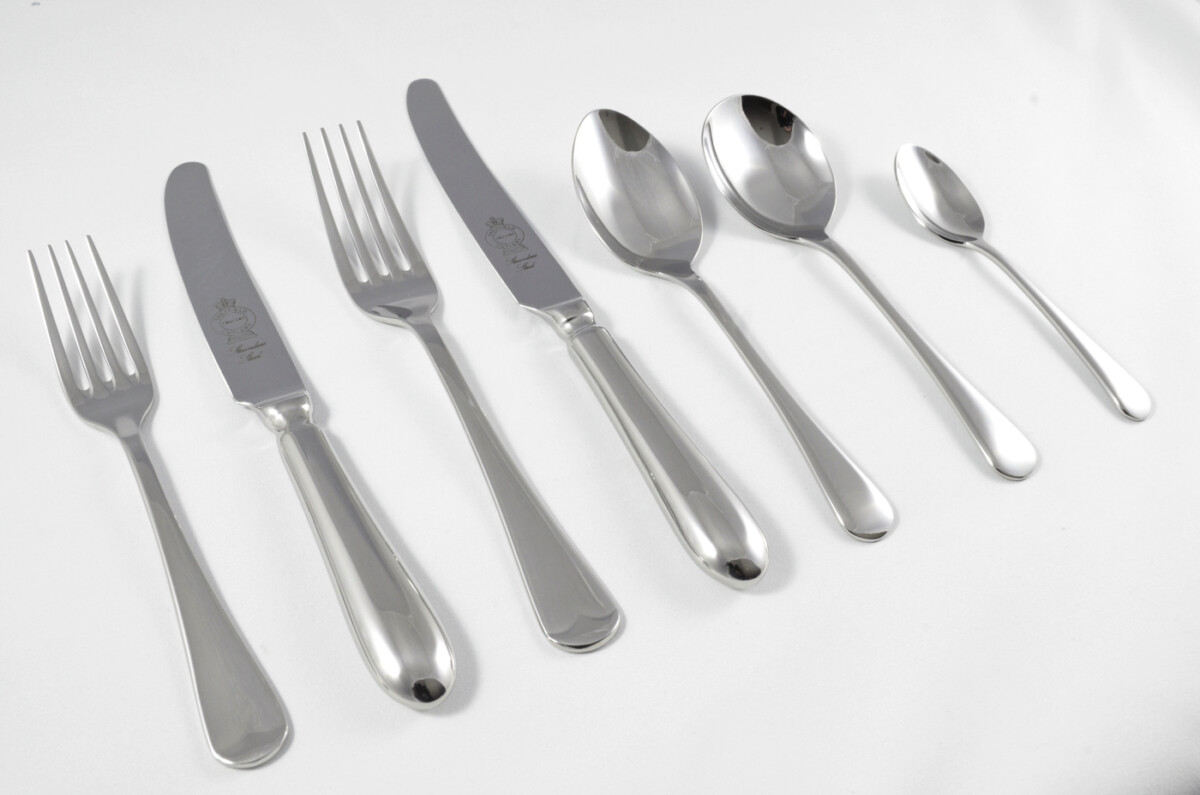 New Old English Pattern 7 Piece place Setting Made in Sheffield England Stainless Steel Cutlery - Image 3