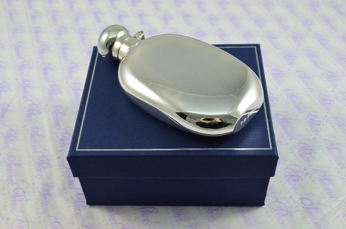 Sterling Silver Hallmarked Oval Hip Flask 4oz Bayonet Top Hallmarked 2025