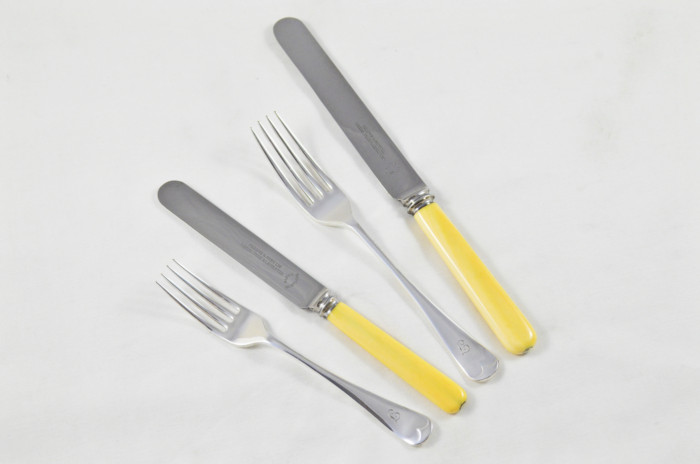 Antique Canteen of Cutlery By Pearce & Sons Ltd  - Silver Plated - Old English Pattern - 102 Pieces - Image 7