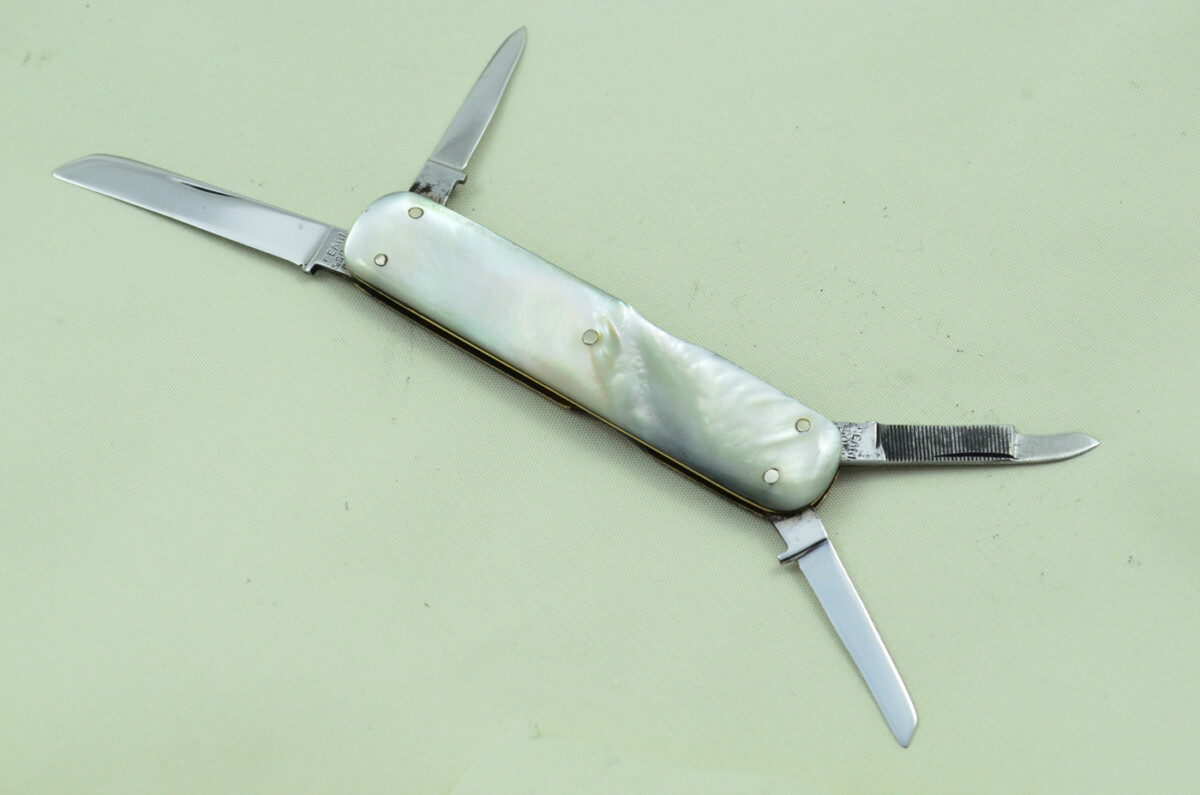 Four Blade Fantastic Carbon Steel Bladed Mother Of Pearl Fully Restored Sheffield Made Pen/Pocket Knife c1900 Maker Deakin - Image 3
