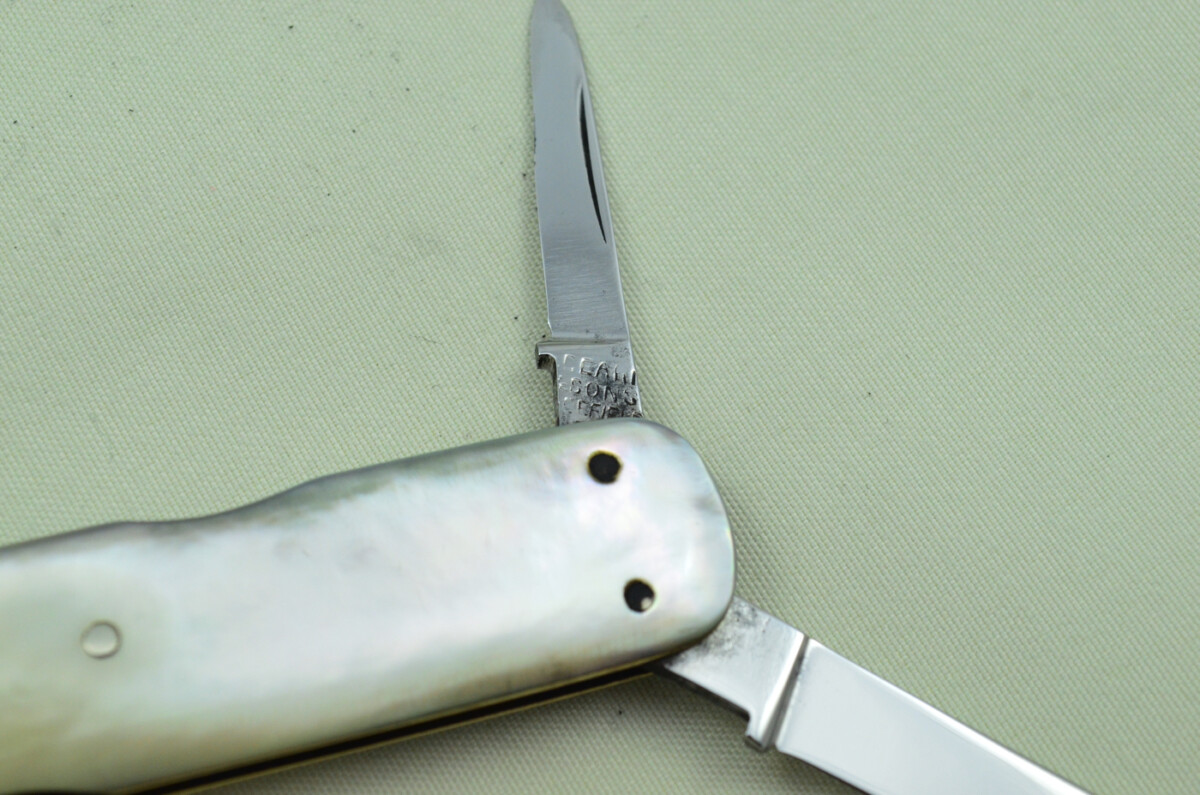 Four Blade Fantastic Carbon Steel Bladed Mother Of Pearl Fully Restored Sheffield Made Pen/Pocket Knife c1900 Maker Deakin - Image 4