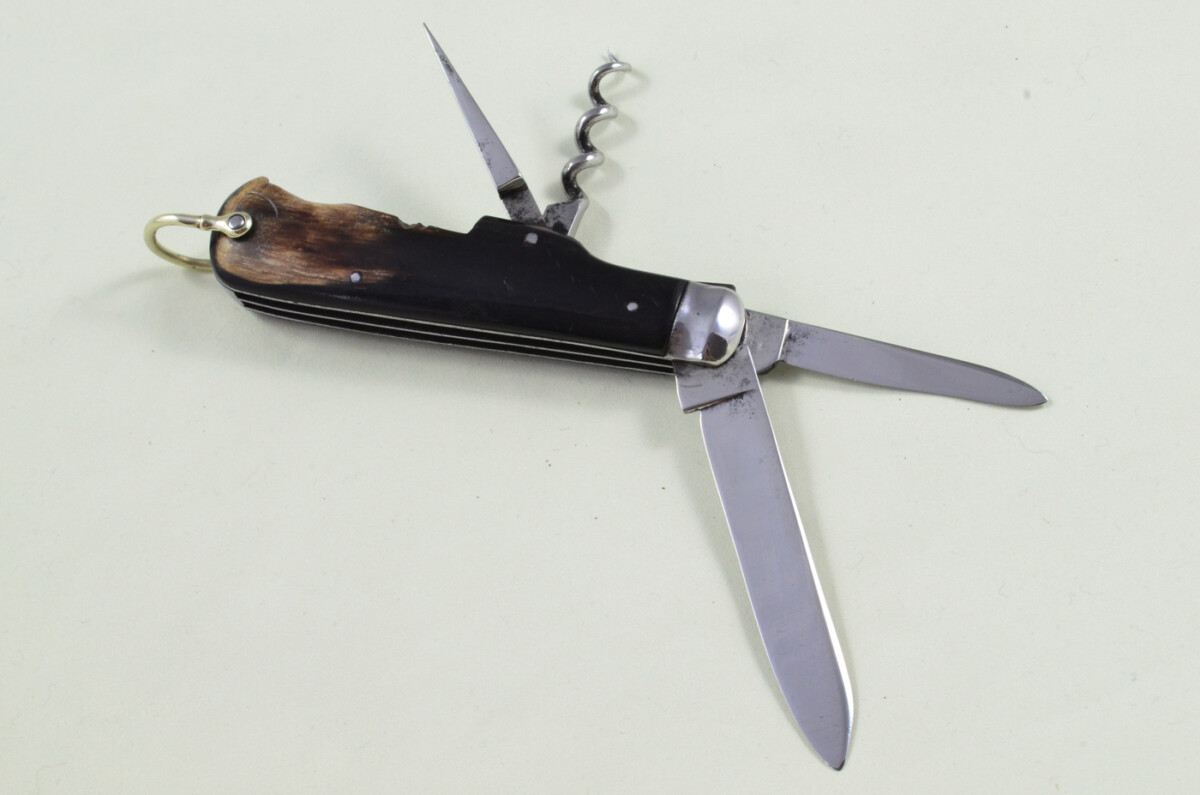 S Hibbert Sheffield Made 4 blade Pen Pocket Folding Knife Water Buffalo Scaled Pen Knife - Image 7