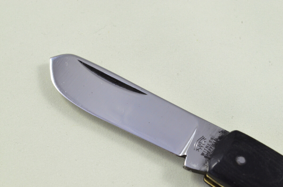 Tiny Taylors Eye Witness Sheffield Made Fibre Scaled Lambs Foot Pen Pocket Knife - Image 2