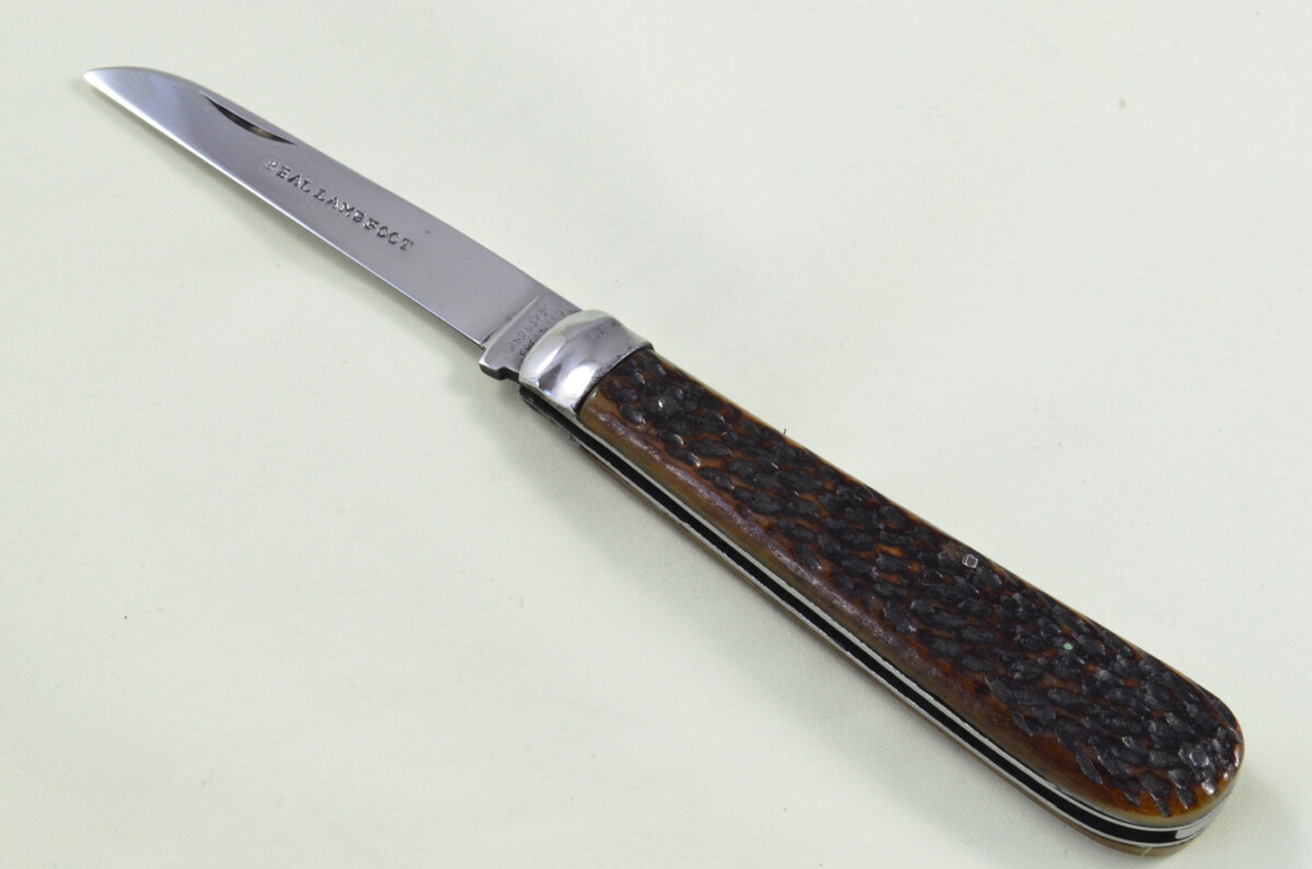 Huge Joseph Rodgers Sheffield Made Lambs Foot Knife Stag Antler Horn Scaled Pen Knife