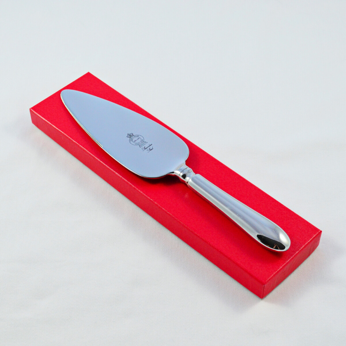 An Old English Pattern Stainless Steel Pie/Cake Server Gift Boxed And Engraved 'Sheffield, England'