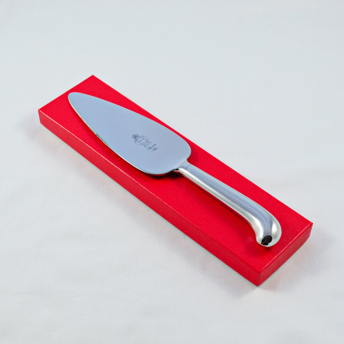 A Pistol Pattern Stainless Steel Pie/Cake Server Gift Boxed And Engraved 'Sheffield, England'