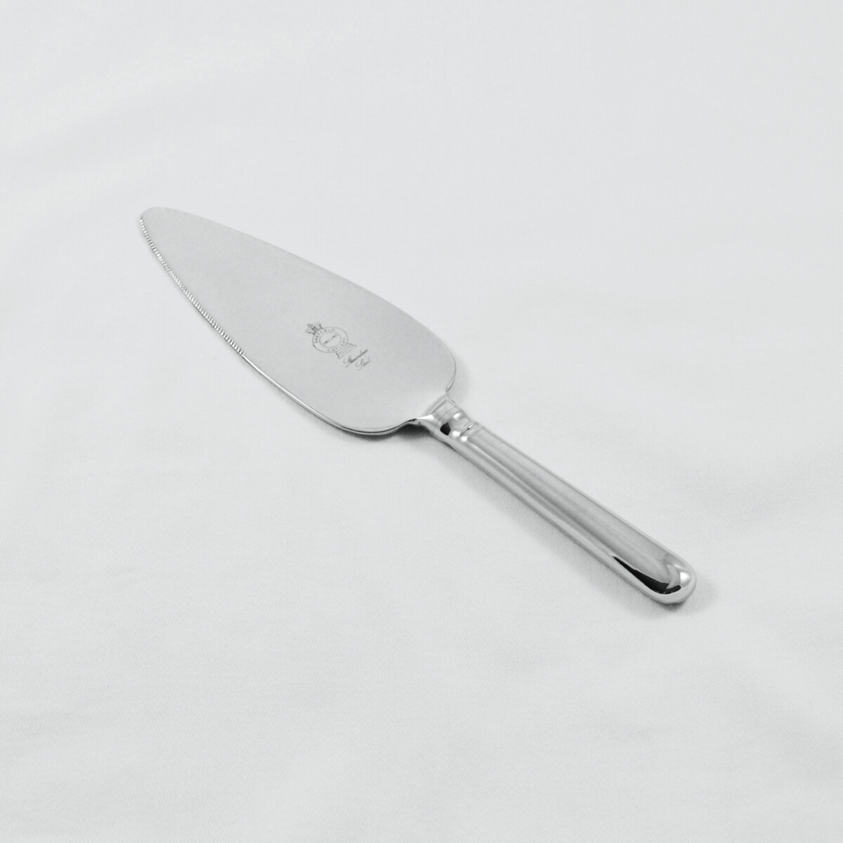 An Old English Pip Pattern Stainless Steel Pie/Cake Server Gift Boxed And Engraved 'Sheffield, England' - Image 2