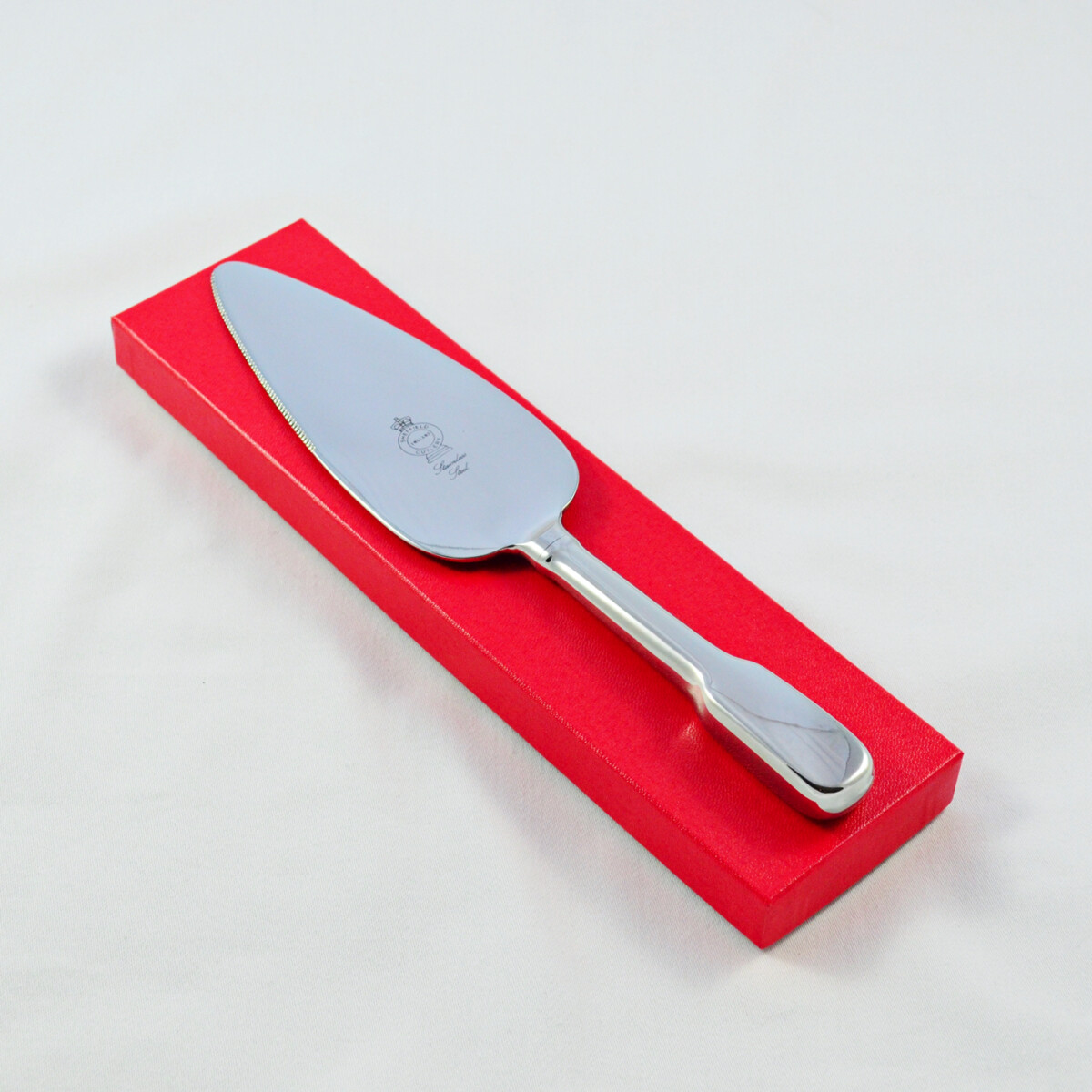 A Fiddle Pattern Stainless Steel Pie/Cake Server Gift Boxed And Engraved 'Sheffield, England'