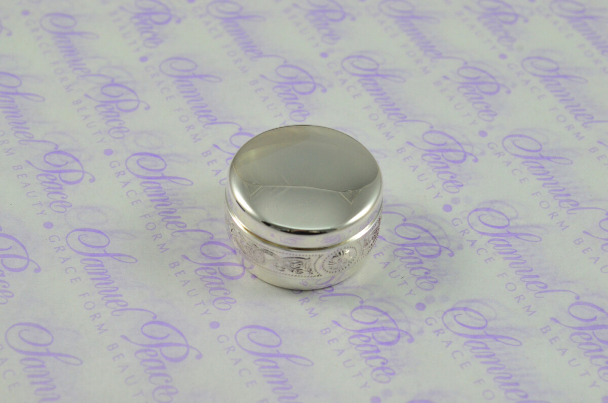 Sterling Silver Celtic Large Pill/Trinket Box Hallmarked 2022 Made in Sheffield England - Image 4