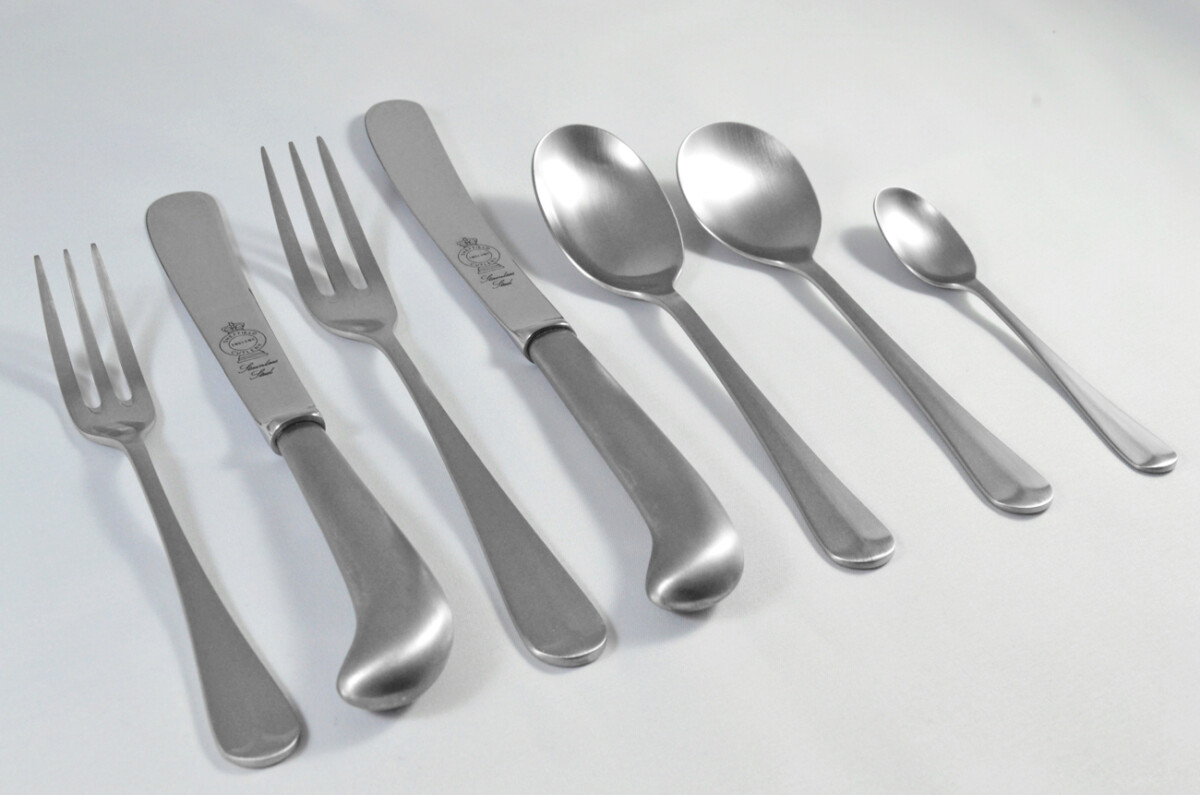 New Pistol Pattern 7 Piece place Setting Brushed Finish Made in Sheffield England Stainless Steel Cutlery - Image 3