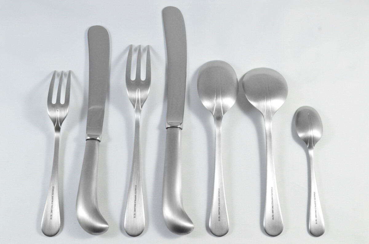 New Pistol Pattern 7 Piece place Setting Brushed Finish Made in Sheffield England Stainless Steel Cutlery - Image 2