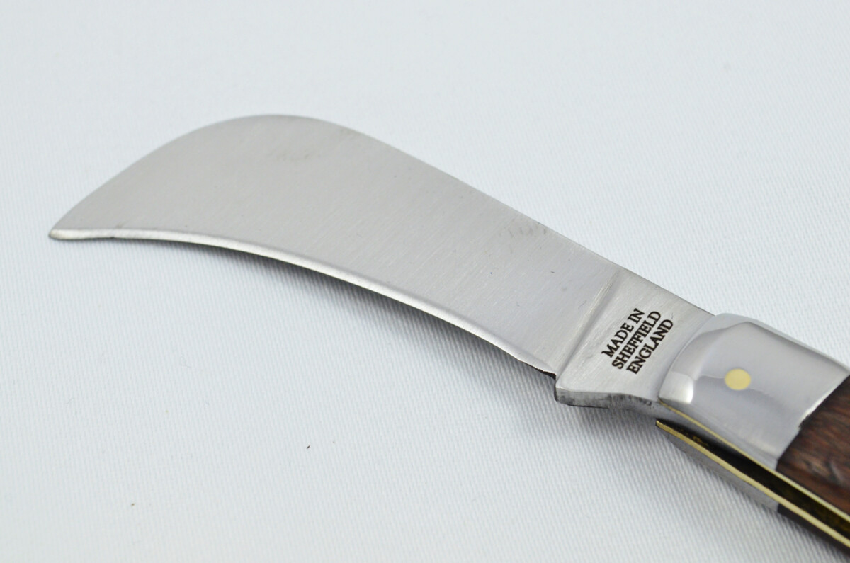 A Handmade D2 Steel Pruning Pen/Pocket Knife - Rosewood Scales Steel Bolster - Image 3