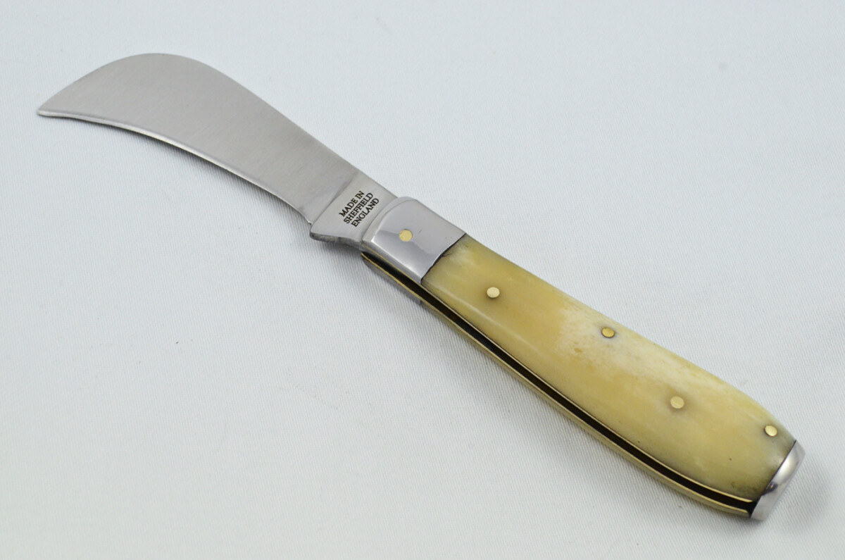 A Handmade D2 Steel Pruning Pen/Pocket Knife - Camel Bone Scales Steel Bolster - Image 7