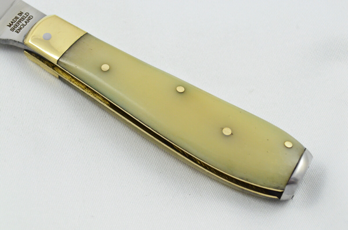 A Handmade D2 Steel Pruning Pen/Pocket Knife - Camel Bone Scales Brass Bolster - Image 3