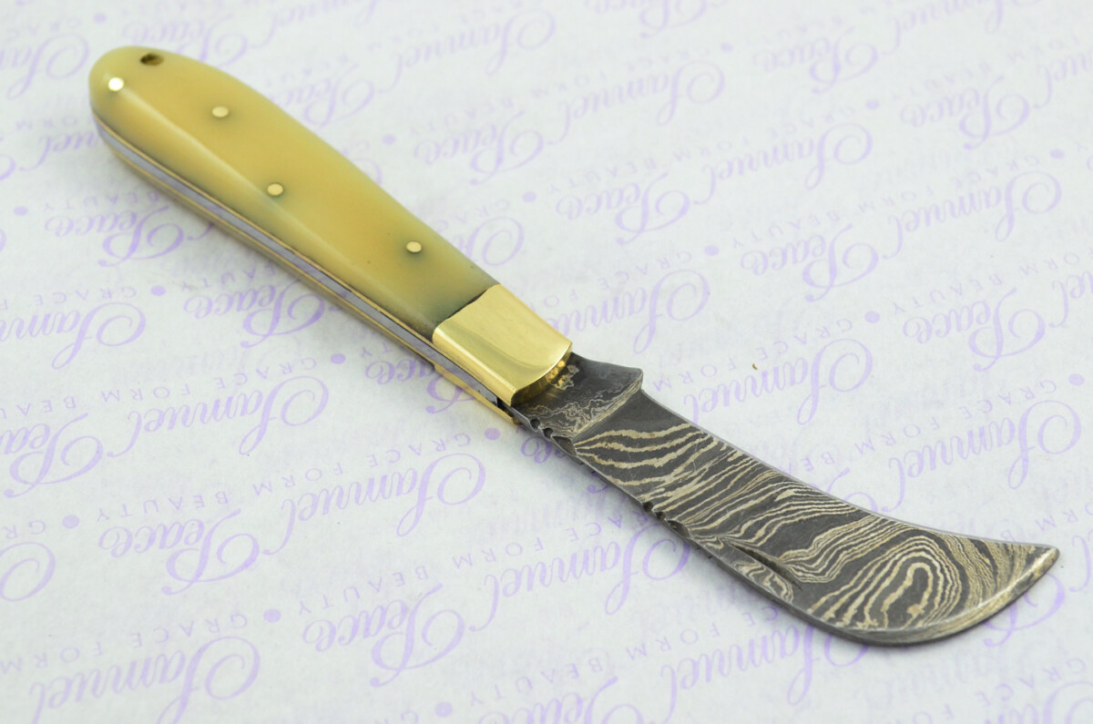 A Handmade Damascus Steel Pruning Pen/Pocket Knife - Camel Bone Scales - Image 4