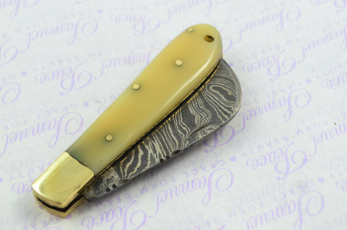 A Handmade Damascus Steel Pruning Pen/Pocket Knife - Camel Bone Scales - Image 9