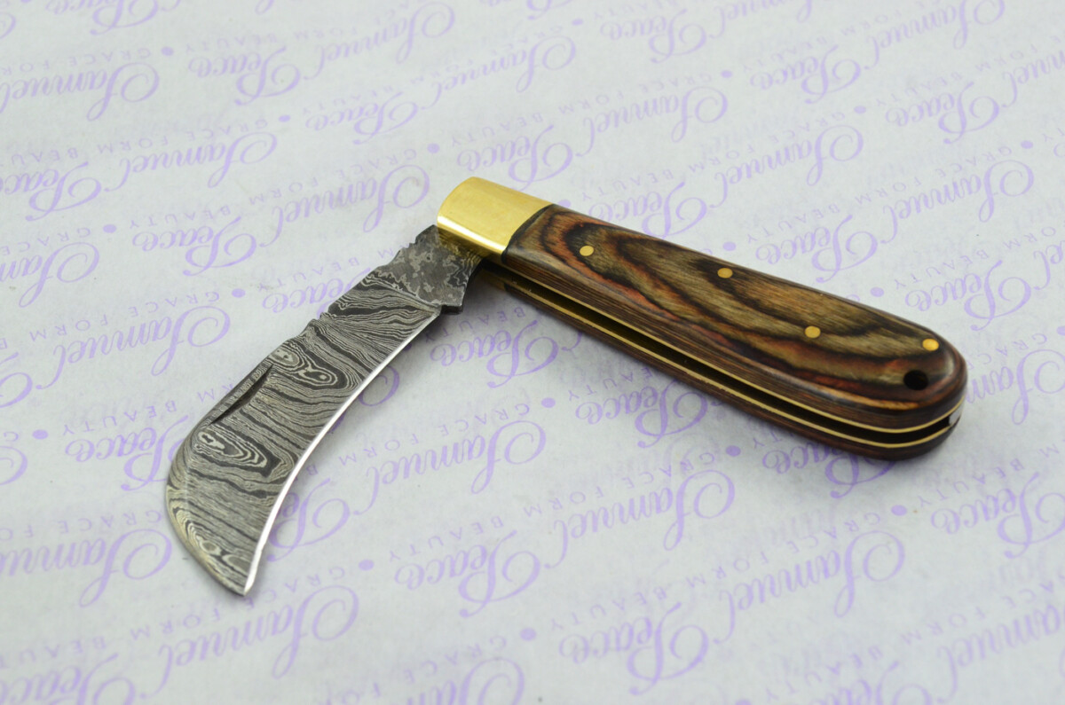 A Handmade Damascus Steel Pruning Pen/Pocket Knife - Brown Laminate Wood Scales - Image 7
