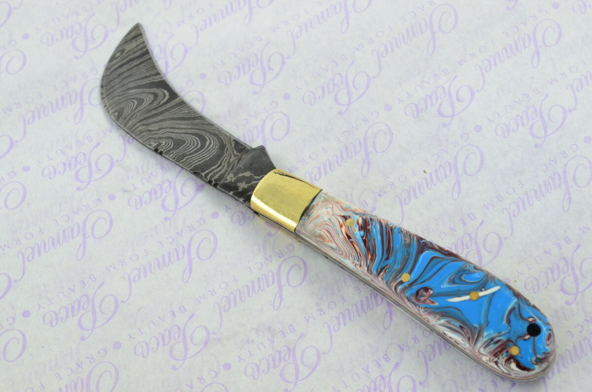 A Handmade Damascus Steel Pruning Pen/Pocket Knife - Marbled Resin Scales