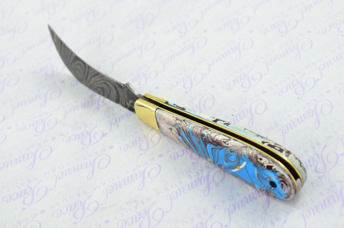 A Handmade Damascus Steel Pruning Pen/Pocket Knife - Marbled Resin Scales - Image 5