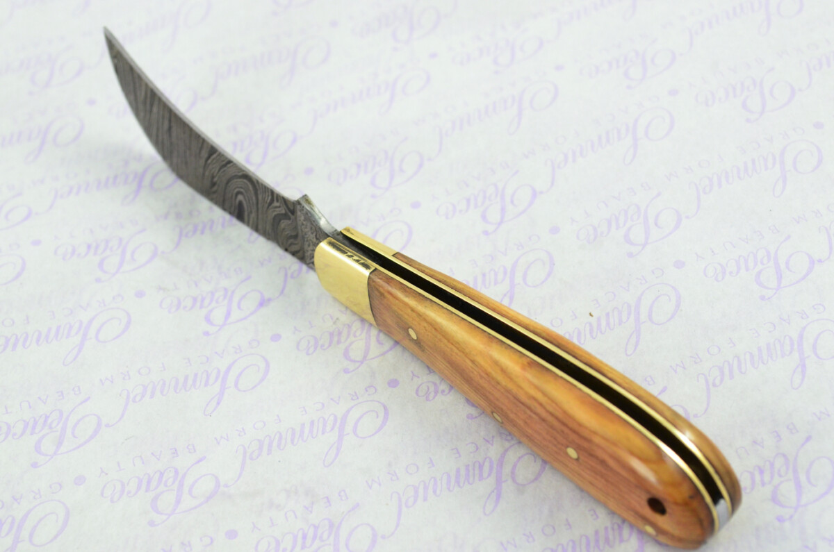 A Handmade Damascus Steel Pruning Pen/Pocket Knife - Olive Wood Scales - Image 5