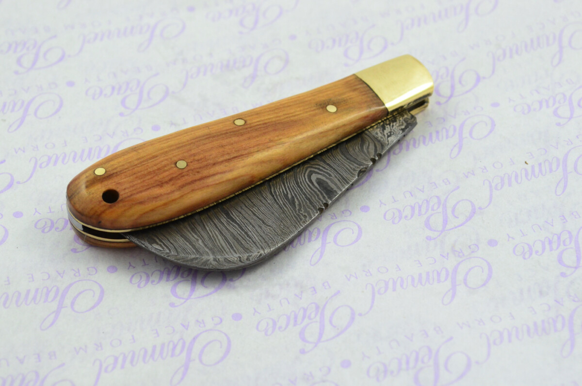 A Handmade Damascus Steel Pruning Pen/Pocket Knife - Olive Wood Scales - Image 9