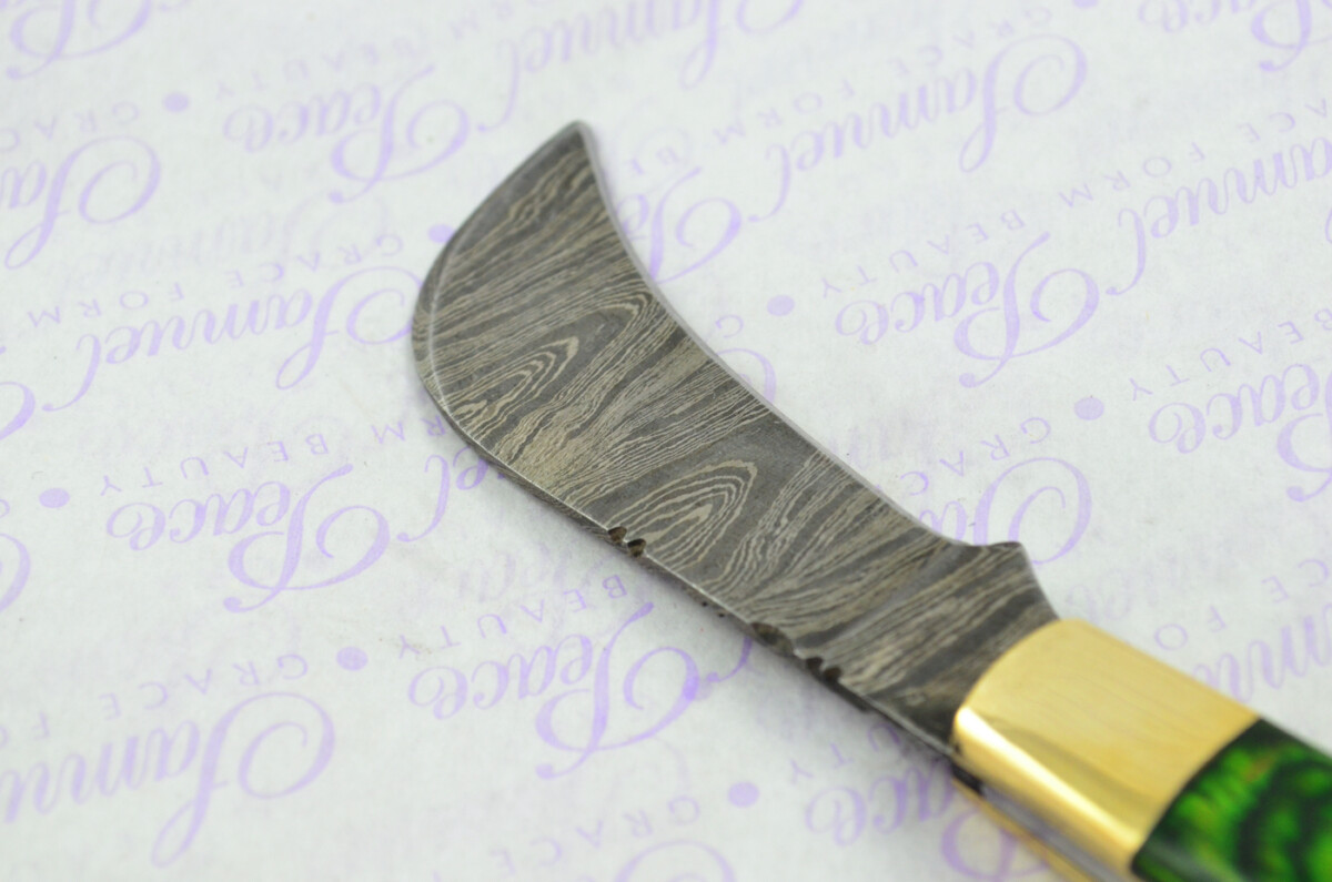 A Handmade Damascus Steel Pruning Pen/Pocket Knife - Green Laminate Wood Scales - Image 3