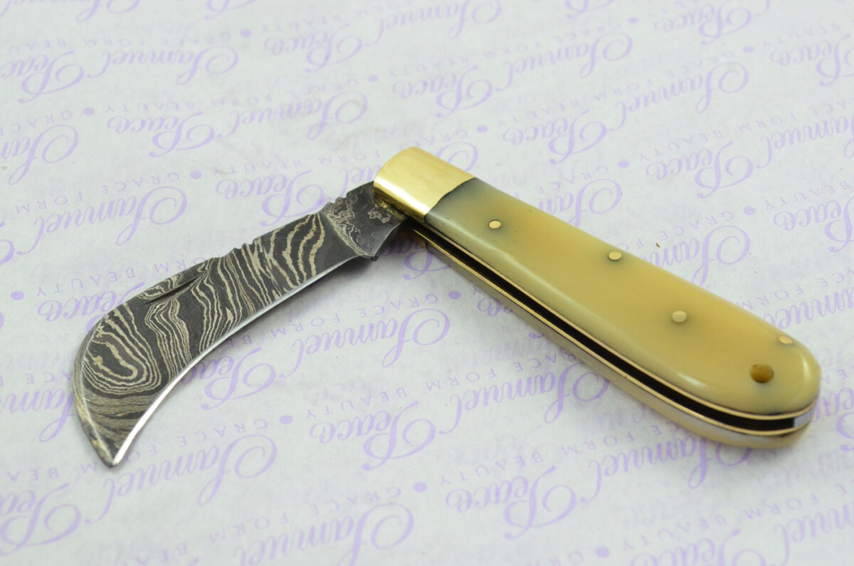 A Handmade Damascus Steel Pruning Pen/Pocket Knife - Camel Bone Scales - Image 7