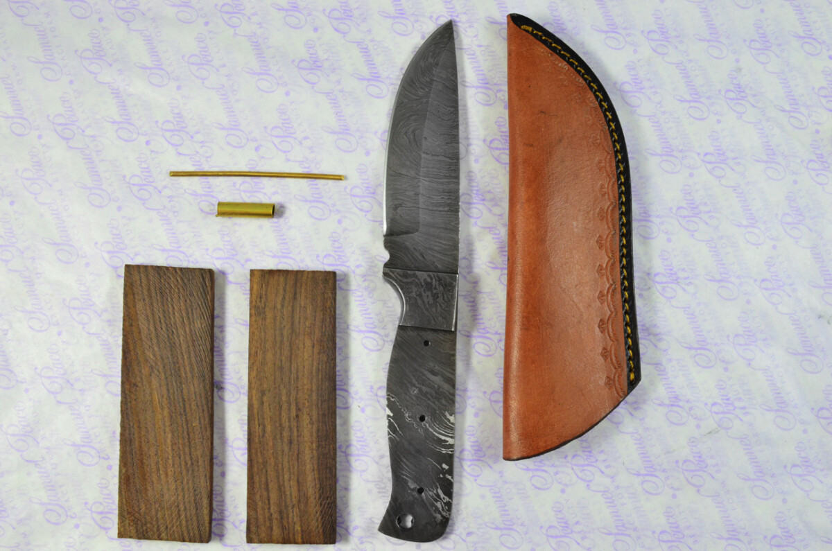 Knife Making Kit! Damascus Steel Hunting/Bowie Knife Rosewood Scales Damascus Bolster inc Leather Sheath - Image 10
