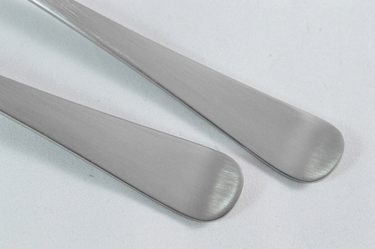 Robert Welch Stainless Steel 18/10 Salad Servers Brushed Finish - Image 6