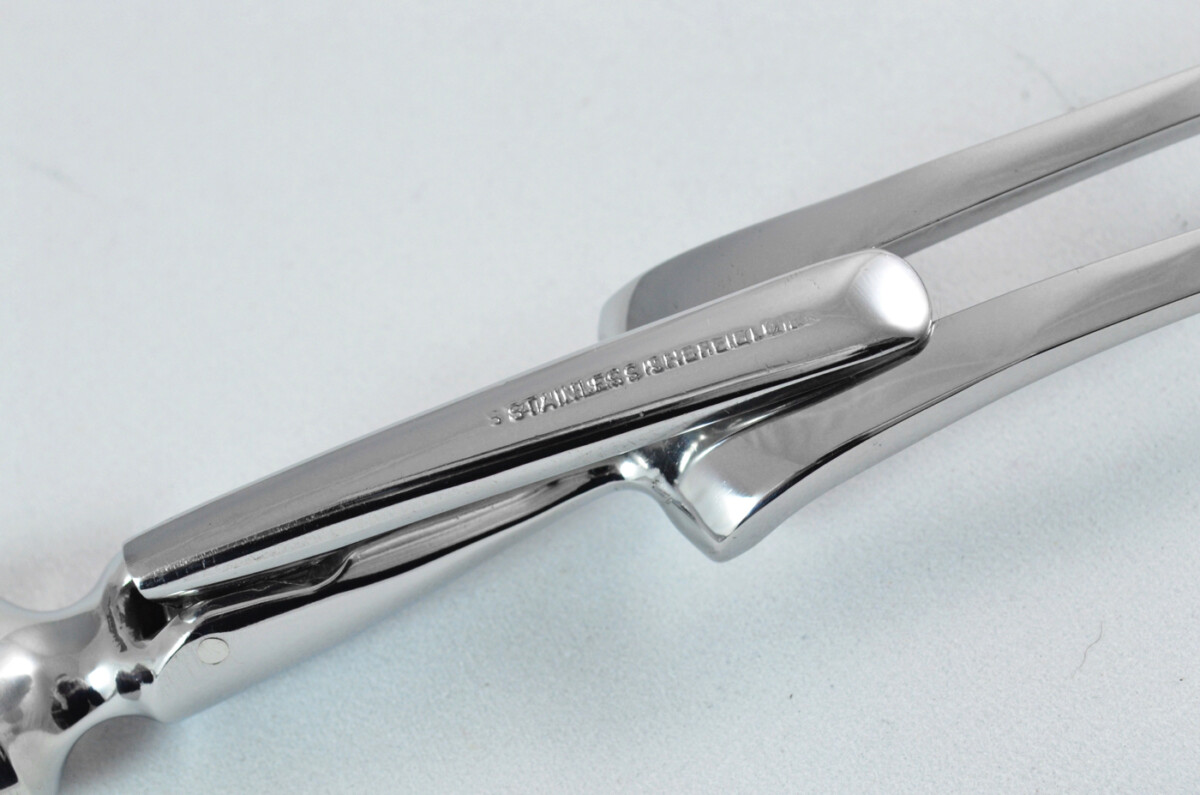 Robert Welch Stainless Steel 18/10 Carving Fork Full Spring Loaded Guard - Image 7