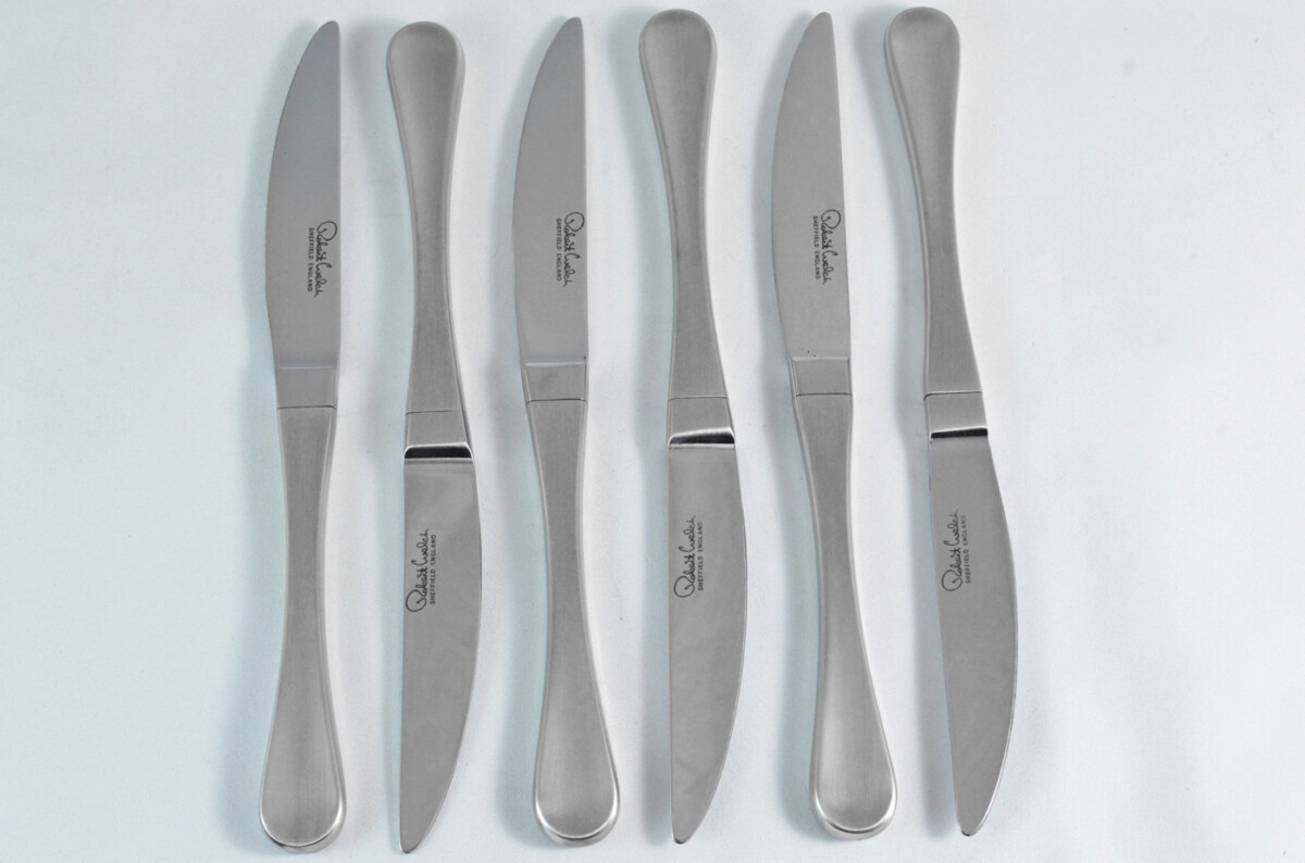 Robert Welch Stainless Steel 18/10 Set of Six Plain Edge Steak Knives Brushed Finish - Image 5