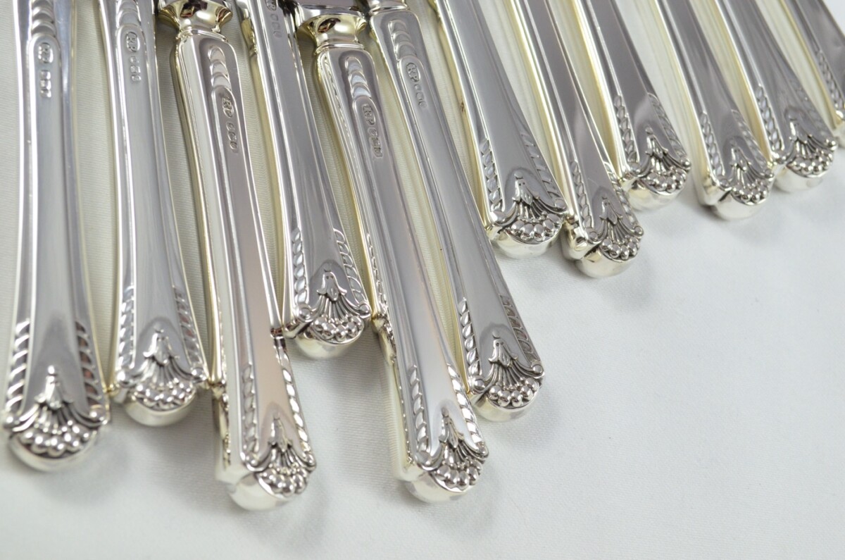 1972 Sterling Silver Royal Prince Pattern Sheffield 6 Dinner & 6 Dessert Knives Robert Pringle - Image 2