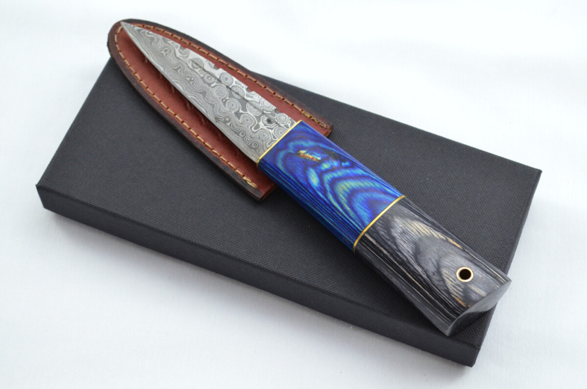 New Fantastic Coloured Laminate Sgian Dubh Damascus Steel Made in Sheffield England Superior Sheath inc Presentation Box