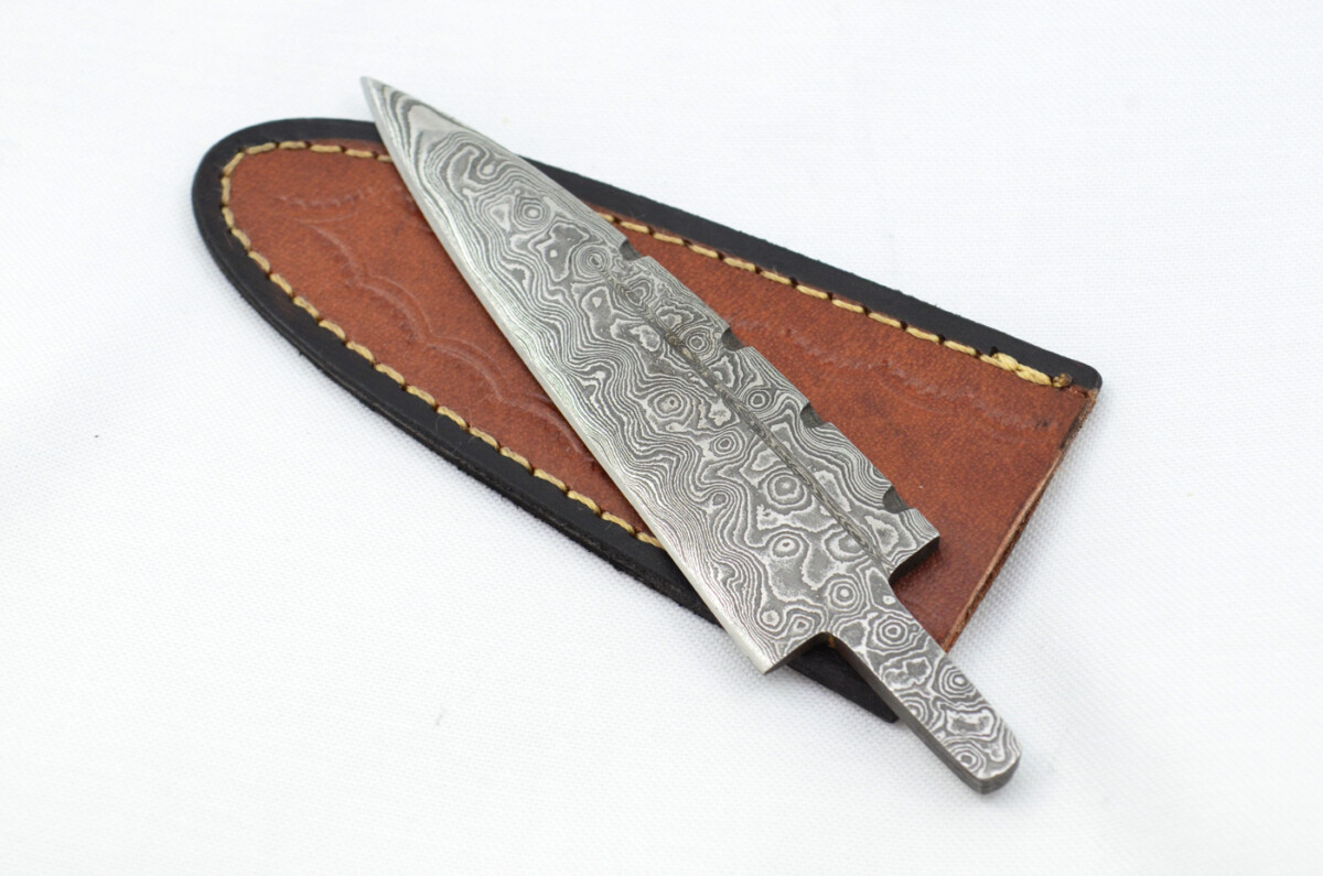 New Fantastic Sgian Dubh Damascus Steel Blank Blade Made in Sheffield England