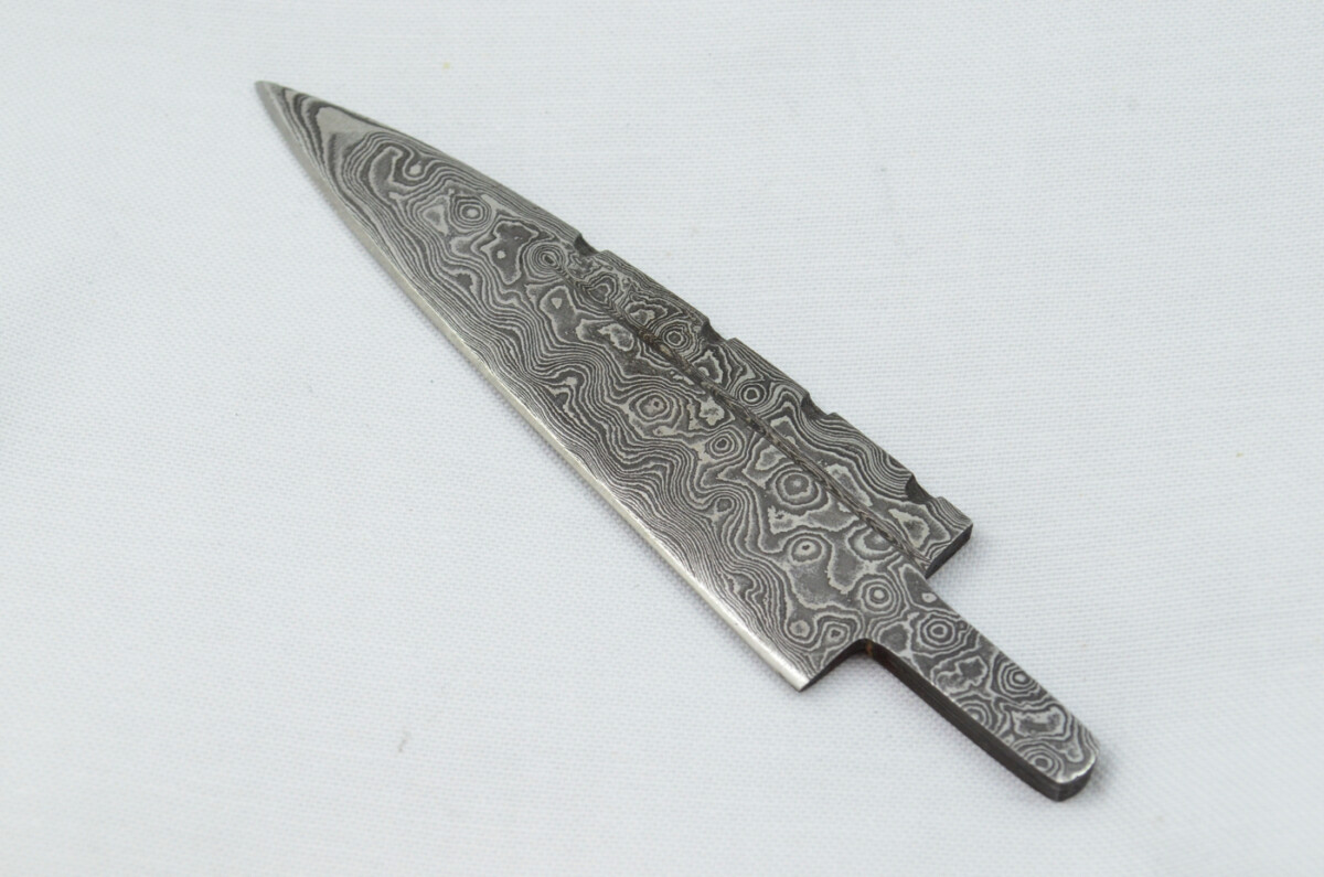 New Fantastic Sgian Dubh Damascus Steel Blank Blade Made in Sheffield England - Image 2