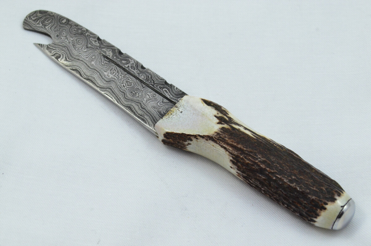 A Fantastic Genuine Stag Horn Handle Damascus Steel Sgian Bru Made in Sheffield England - Image 3
