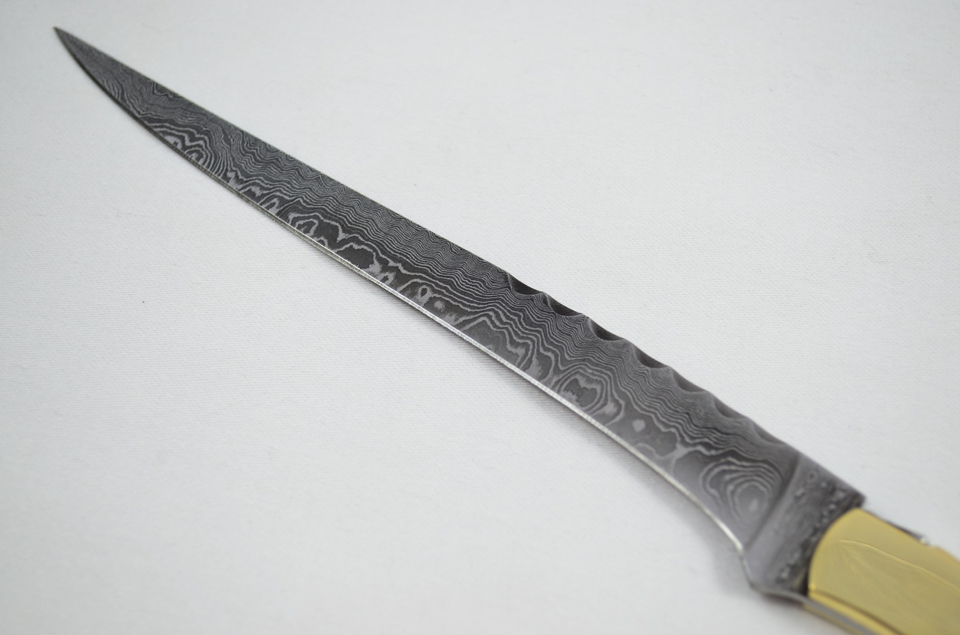 2026 Collection - Damascus Blade Ham Knife Camel Bone Brass Bolsters Limited Edition 1 of 20 - Image 5