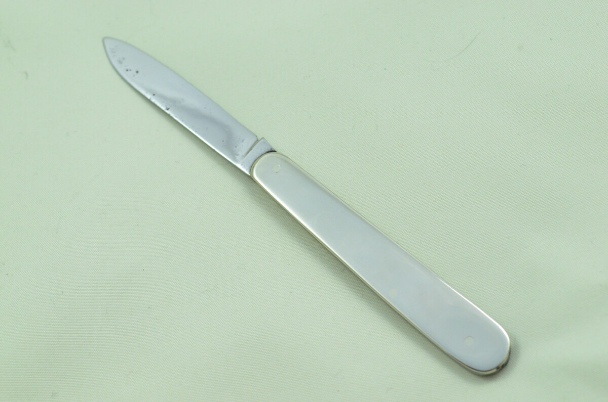 Sheffield Made 2 Piece Travelling Knife and fork set Brass Scaled Maker Unknown - Image 8