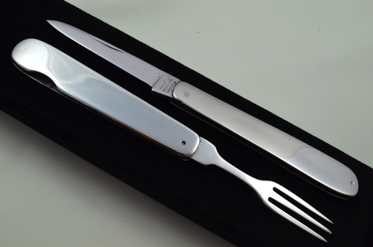 Singleton Sheffield Made 2 Piece Travelling/Campaign Knife and fork set Brass Scaled