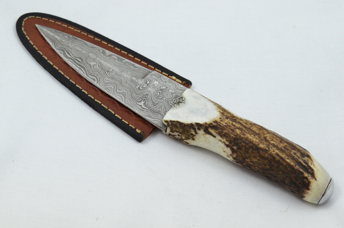 A Fantastic Genuine Stag Horn Handle Modern Bladed Damascus Steel Sgian Dubh Made in Sheffield England - Image 2