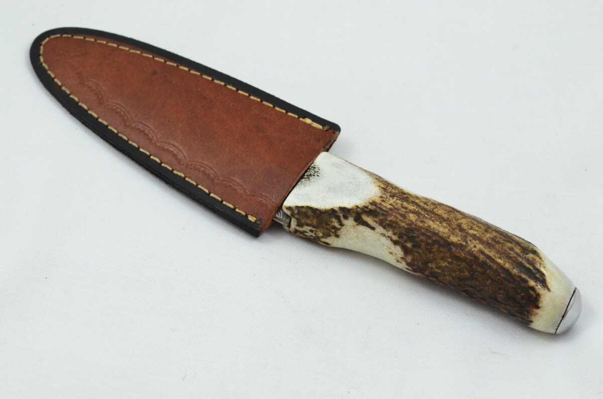 A Fantastic Genuine Stag Horn Handle Modern Bladed Damascus Steel Sgian Dubh Made in Sheffield England - Image 6