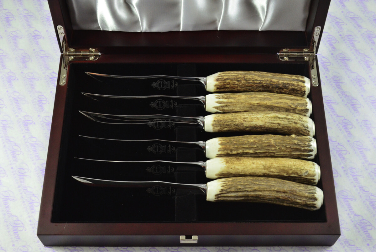 Brand New Six Wooden Cased Hump Back Genuine Stag/Antler Handle Steak Knives Made in Sheffield England - Image 2