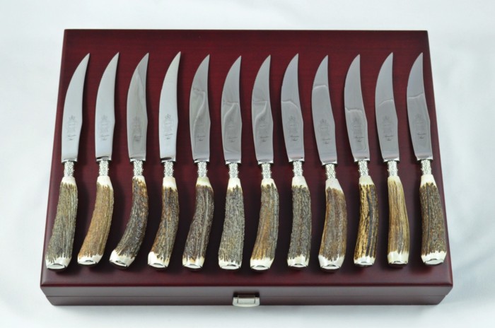 A Set of 12 Sheffield Silver Ferruled Steak Knives with Red Deer Stag Antler Handles – Wooden Presentation Case