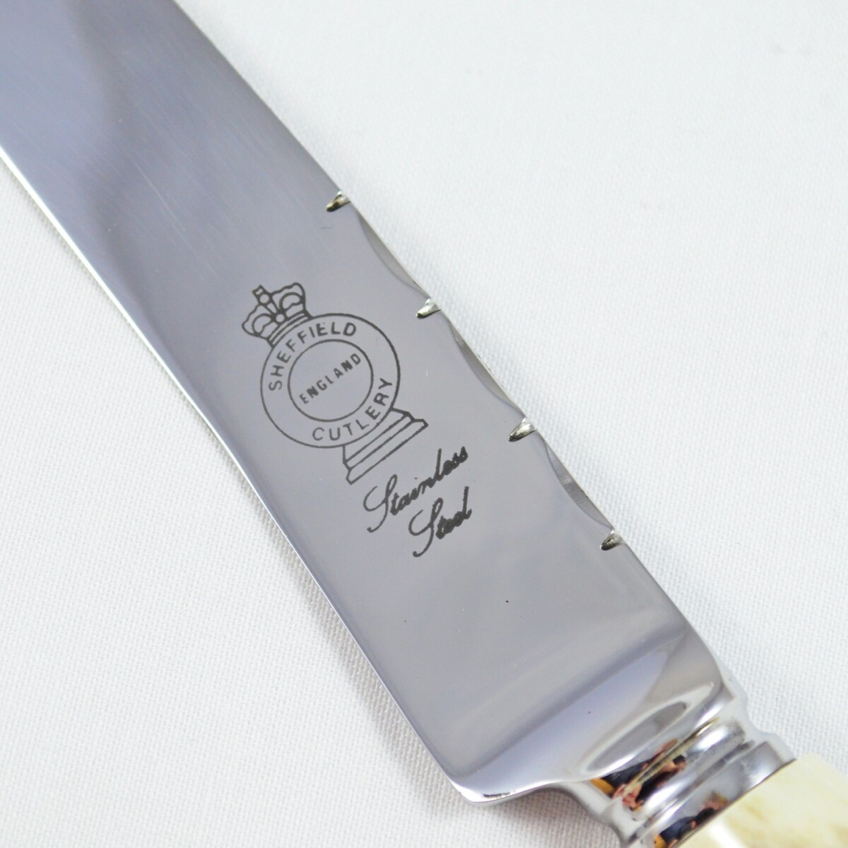 A Genuine Stag Horn Handled Carving Knife - Image 2