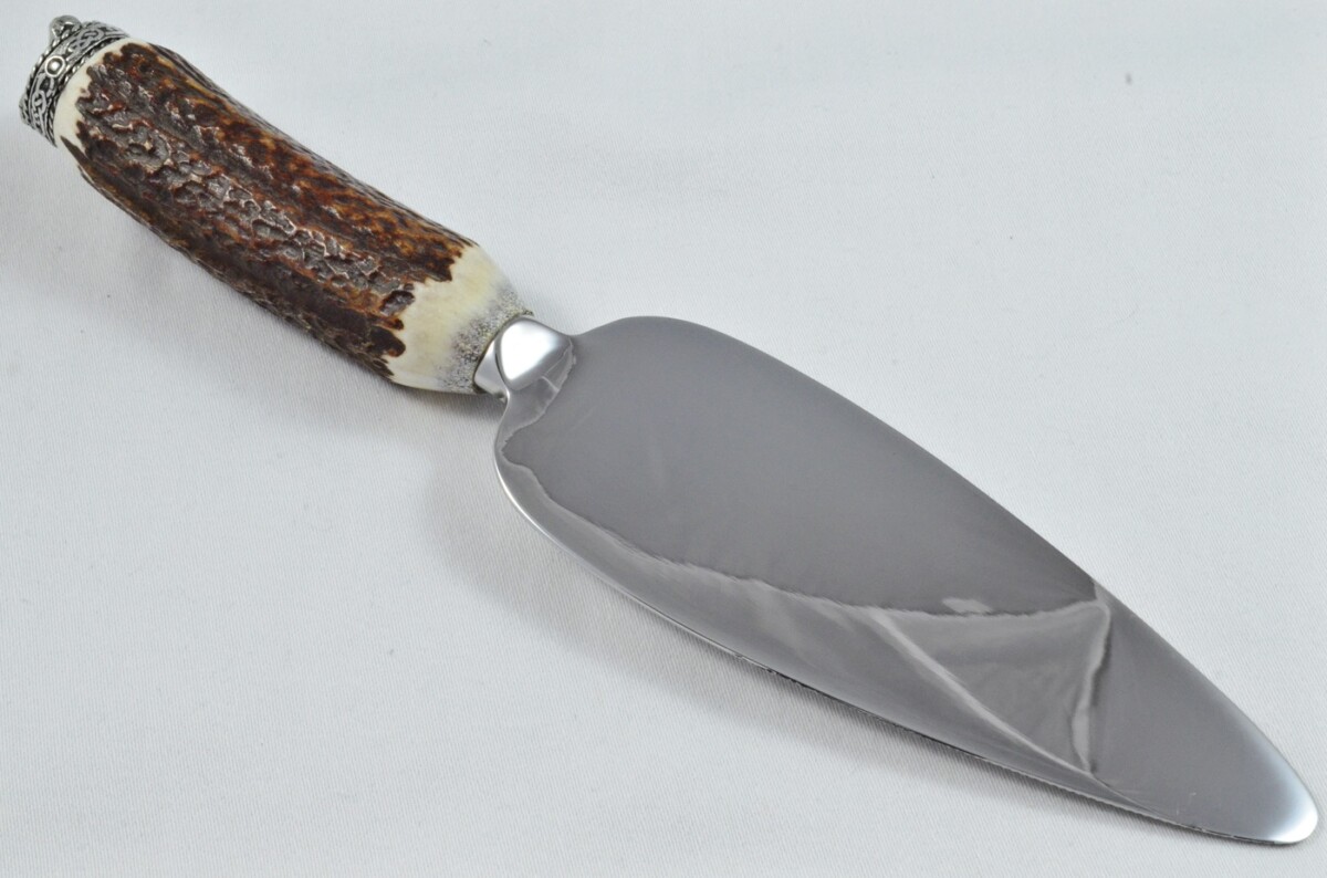 A Genuine Stag Antler Handled Pewter Capped Pie Knife Server Made In Sheffield England - Image 6