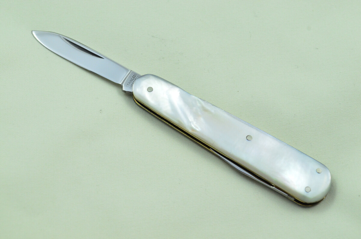 Triple Blade Fantastic Carbon Steel Bladed Mother Of Pearl Fully Restored Sheffield Made Pen/Pocket Knife c1900 Maker Unknown - Image 8