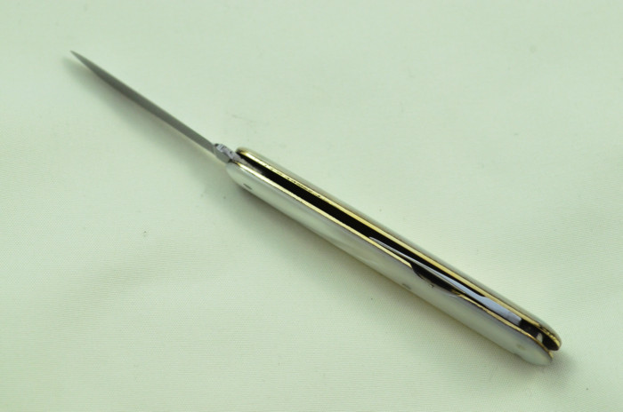 Triple Blade Fantastic Carbon Steel Bladed Mother Of Pearl Fully Restored Sheffield Made Pen/Pocket Knife c1900 Maker Unknown - Image 9