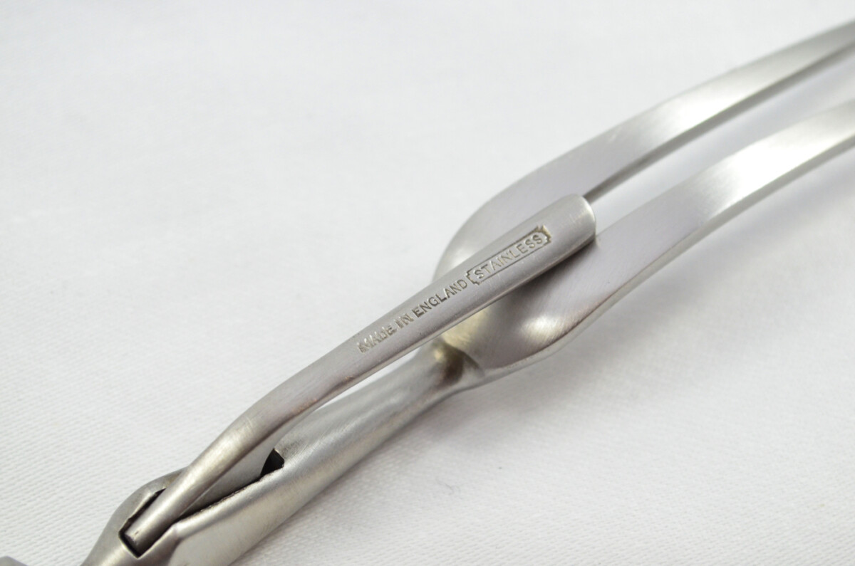 Cooper Brothers Wooden Cased Sterling Silver Handled 2 Piece Carving Set Strathmore Pattern 1968 - Image 9